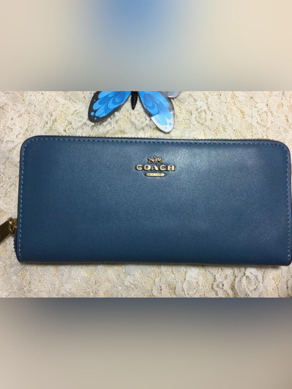 NWT COACH LONG BLUE ZIP AROUND WALLET
